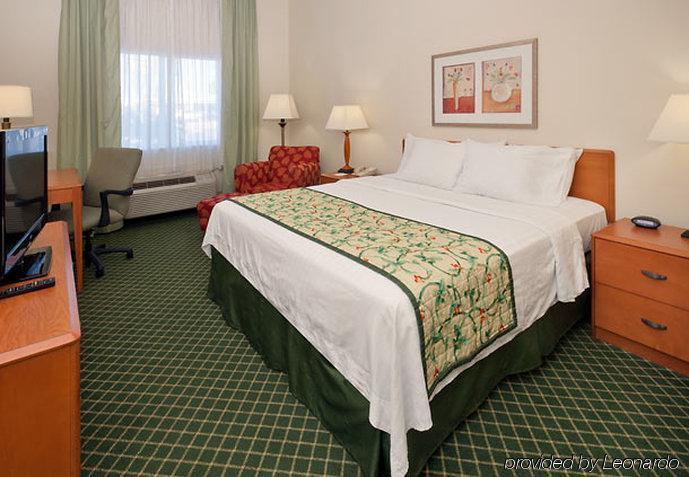 Fairfield Inn By Marriott Pensacola I-10 Room photo